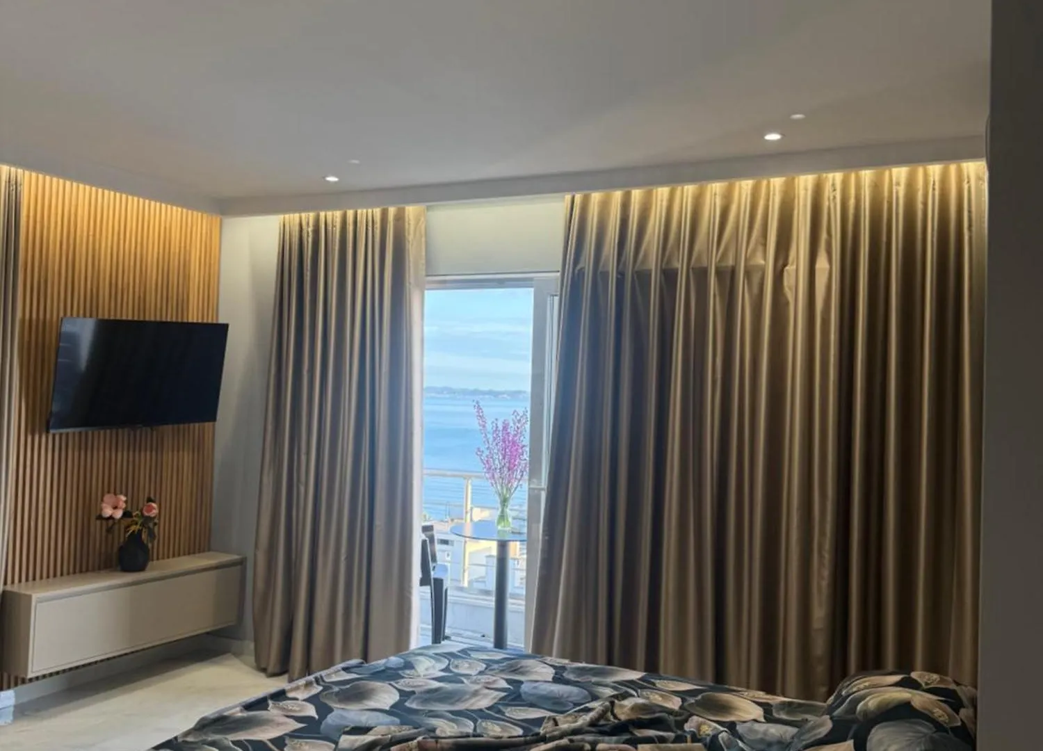 Eri Apartments Durrës