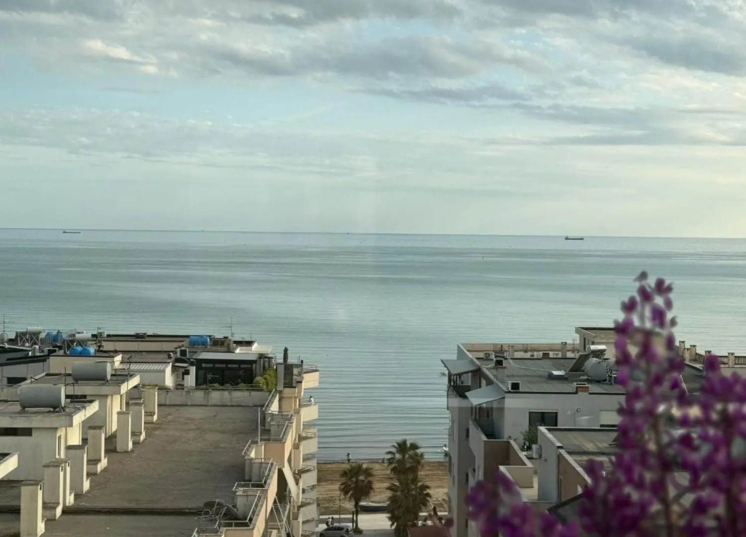 Eri Apartments Durrës 0*,